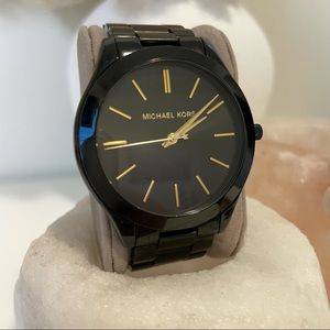 Michael Kors Women's Slim Runway Three-Hand Stainless Steel Quartz Watch BLACK